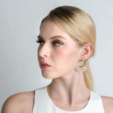 Laden Sie das Bild in den Galerie-Viewer, The Venus Lash Belle  (1 Pair)