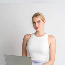 Laden Sie das Bild in den Galerie-Viewer, The Venus Lash Elegant  (1 Pair)