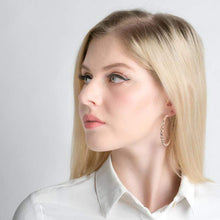 Laden Sie das Bild in den Galerie-Viewer, The Venus Lash Gentle  (1 Pair)