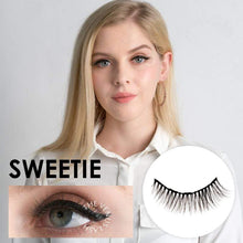 Load image into Gallery viewer, The Venus Lash™  Magnetic Eyelashes (1 Pair)